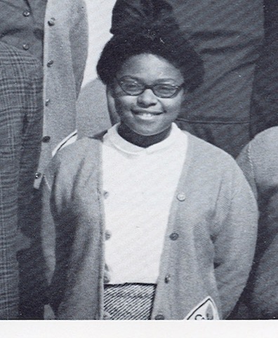 http://zhurnaly.com/images/Family/Paulette-Dickerson_HS-yearbook-1967_b.jpg