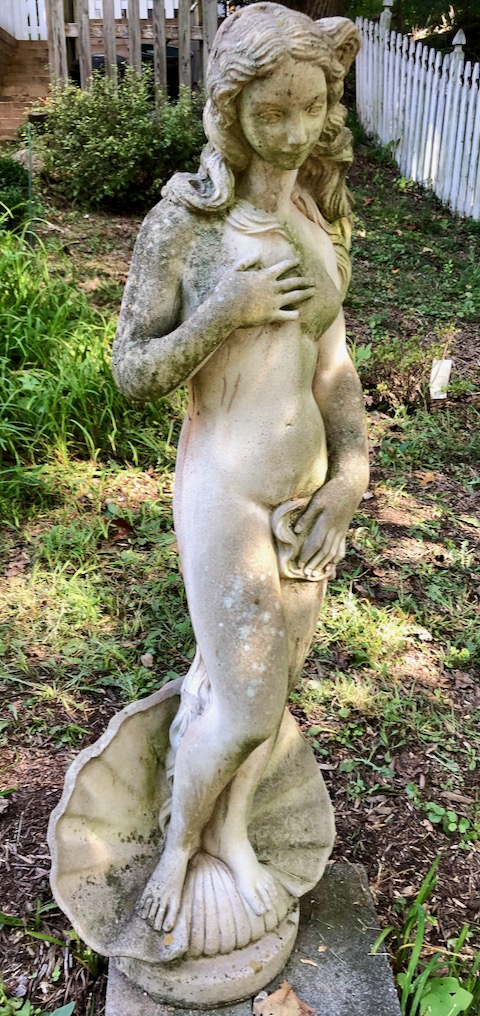 Venus statue after Botticelli