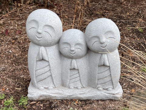 http://zhurnaly.com/images/arty/tiny-happy-family-praying_Chevy-Chase_lawn-art_2022-01-25.jpg