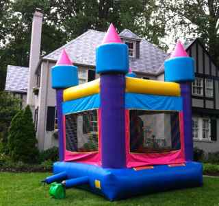 http://zhurnaly.com/images/running/Moonbounce_Castle.jpg